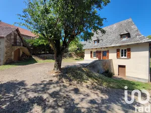 Maison de campagne à Cassaniouze (15340)