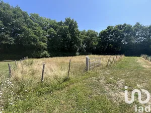Terrain à bâtir à Blandouet (53270)