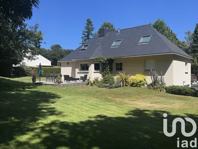 Maison traditionnelle à RIANTEC (56670)