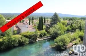 Apartment at L'Isle-sur-la-Sorgue (84800)