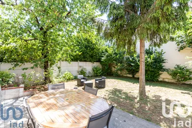 Traditional house at Viry-Châtillon (91170)