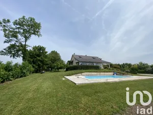 Maison traditionnelle à Saint-Martin-de-Nigelles (28130)