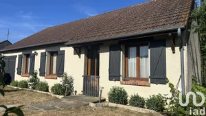 Maison traditionnelle à Fontenay-sur-Loing (45210)