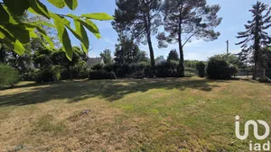 Land at Surzur (56450)