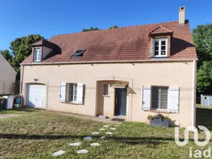 Maison à Chaumont-en-Vexin (60240)