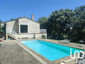 Maison à Mus (30121)