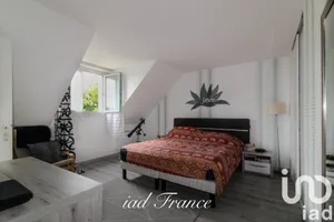 House at Morainvilliers (78630)