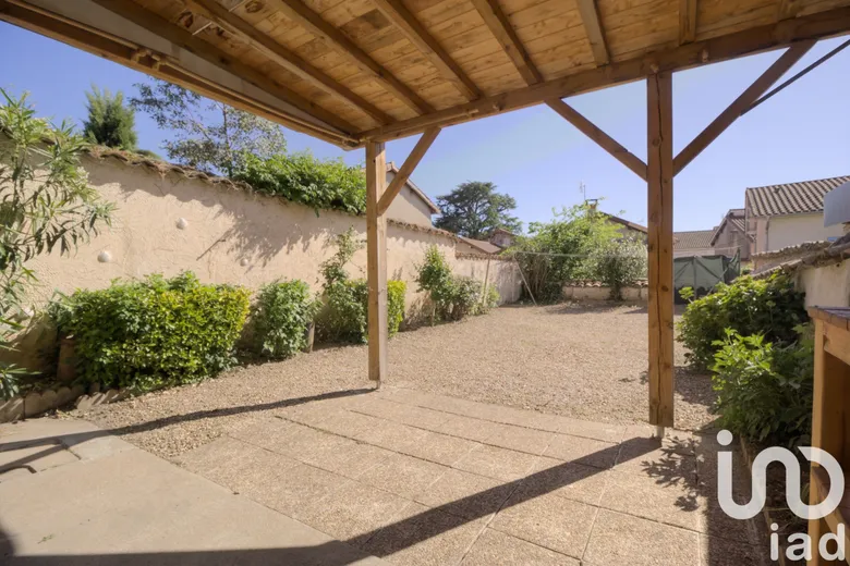 Maison 6 pièces 120 m² · à Montmerle-sur-Saône · 120 m² · 220 000 €