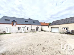 House at Saran (45770)