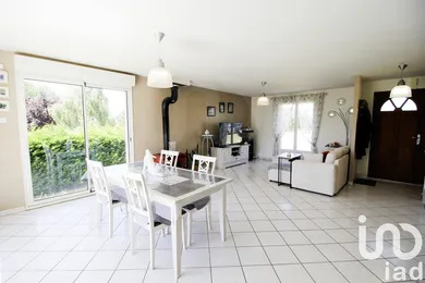 House in Bréval (78980)