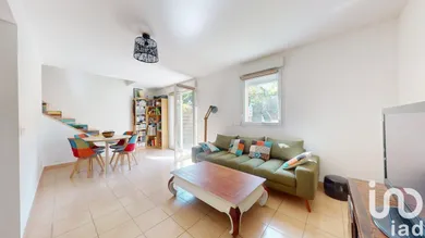 Duplex at Trappes (78190)