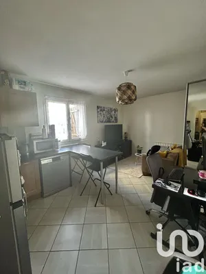 Apartment at Viry-Châtillon (91170)