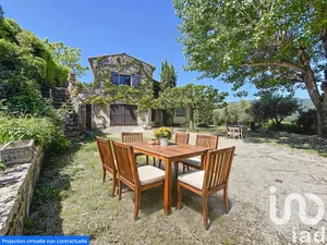 Maison traditionnelle à Fayence (83440)