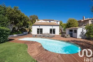 House at Sainte-Maxime (83120)