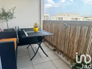 Appartement à L'Isle-d'Abeau (38080)