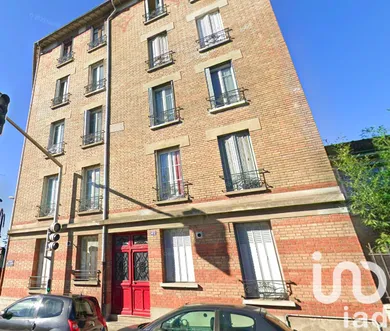 Apartment at Saint-Maur-des-Fossés (94210)