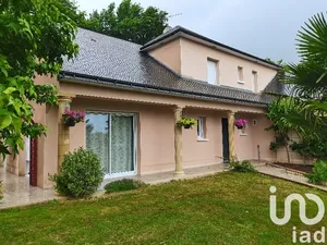Maison à Cossé-le-Vivien (53230)