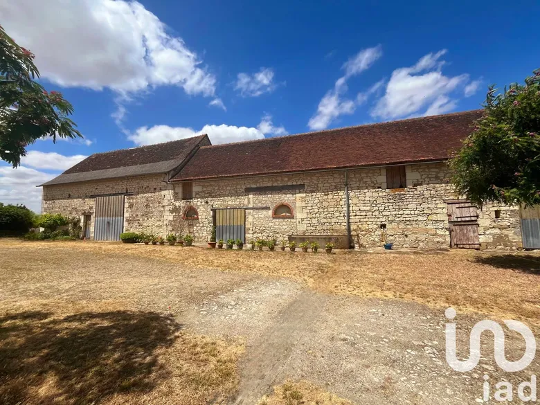 Maison 7 pièces 320 m² · à Noyant-de-Touraine · 320 m² · 500 000 €