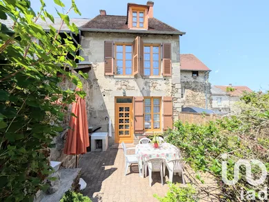 Village house at Moutier-d'Ahun (23150)