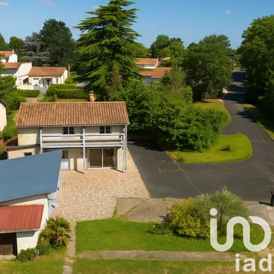 Maison à Pessac (33600)