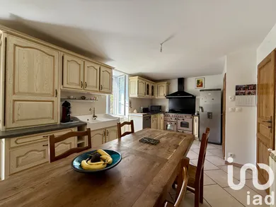 Maison de campagne à Centrès (12120)