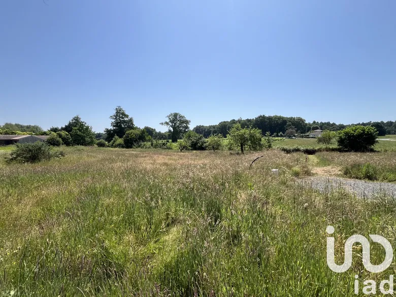 Terrain 1162 m² · à La Brède · 246 500 €