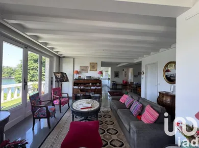 House at Fontainebleau (77300)