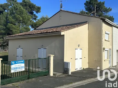 Maison traditionnelle à Montendre (17130)