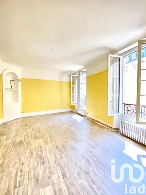 Apartment at Paris (75017)