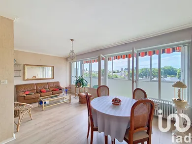 Apartment at Lorient (56100)