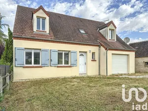Maison traditionnelle à Pannes (45700)