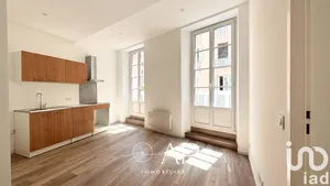 Appartement à Toulon (83000)