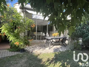 House at Pessac (33600)