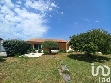 Maison traditionnelle à Dolus-d'Oléron (17550)