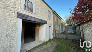 House at Voissay (17400)