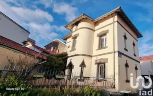 Architectural house at Clermont-Ferrand (63100)