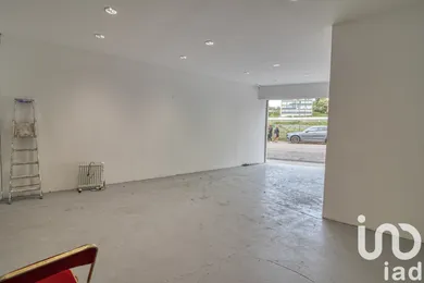 Immeuble à Mantes-la-Ville (78711) — 15/17