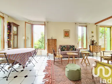Maison à Issy-les-Moulineaux (92130)