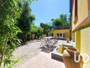 House at Issy-les-Moulineaux (92130)