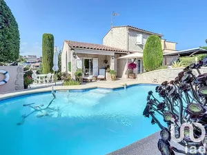 Maison à Les Adrets-de-l'Estérel (83600)