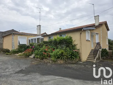 Park home at Chemillé-en-Anjou (49120)