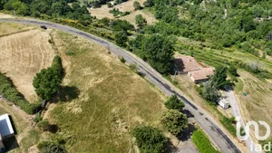 Terrain à bâtir à Darbres (07170)