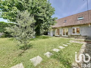 House at Pontault-Combault (77340)