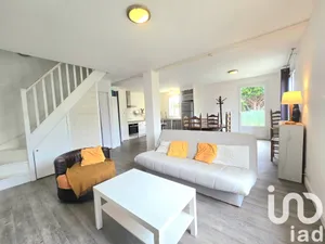 Maison à Villenave-de-Rions (33550)