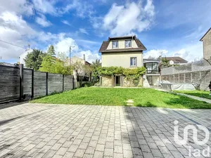 Townhouse at Fontenay-sous-Bois (94120)