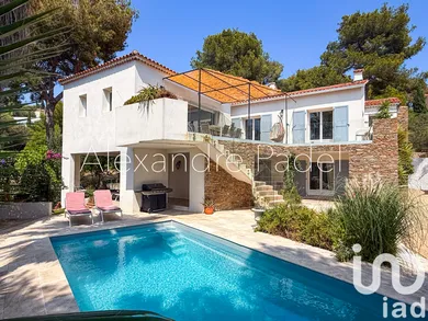 Demeure à Carqueiranne (83320)