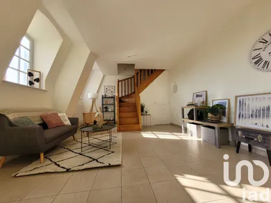 Apartment at Abbeville (80100)