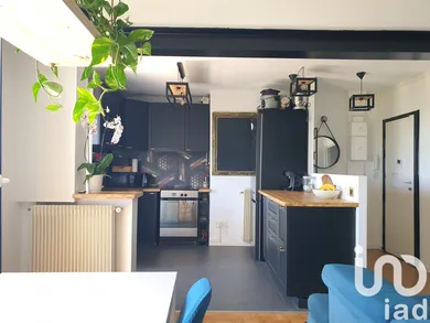 Apartment in Fresnes (94260)