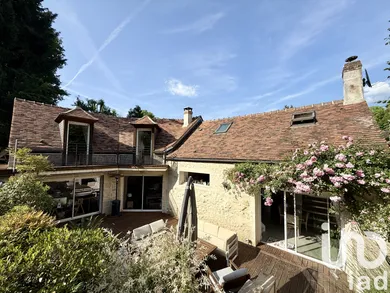 House at Villeneuve-sur-Verberie (60410)