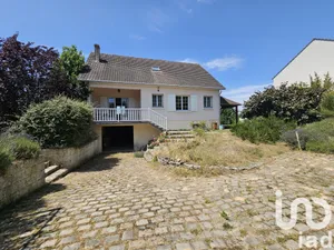 House at Vendrest (77440)